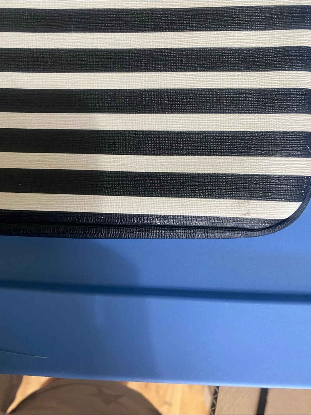 Laptop case Kate Spade Black and White Striped Zip Pouch with Gold Plate - Picture 5 of 7